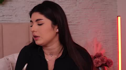 RachelSwaan online show from 12/09/24, 11:04