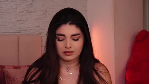 RachelSwaan online show from 02/06/25, 09:43