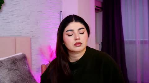 RachelSwaan online show from 02/17/26, 05:26