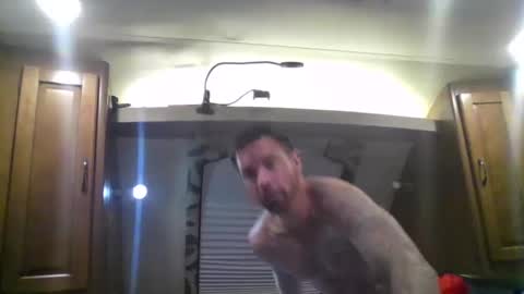 Snapshot of rachyyymarie93 chatting on 10/09/25, 01:03 Rachyyyy online show from 10/09/25, 01:03