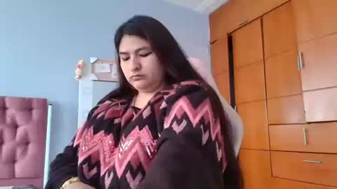 radiantgoddes online show from 01/02/25, 04:02