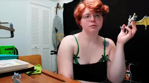 Snapshot of radicalrobyn chatting on 12/12/24, 07:37 Radical Robyn online show from 12/12/24, 07:37