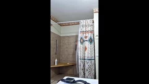 Snapshot of radiomantim chatting on 04/03/26, 04:05 Radioman for fun online show from 04/03/26, 04:05