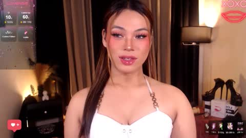 Snapshot of raeganclinton chatting on 03/20/26, 07:13 raeganclinton online show from 03/20/26, 07:13