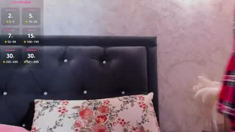 raelledarkstar online show from 04/16/26, 08:53