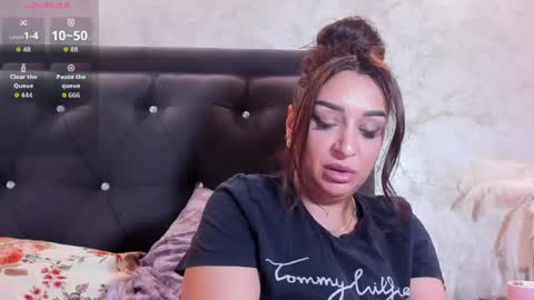 raelledarkstar online show from 04/17/26, 08:12