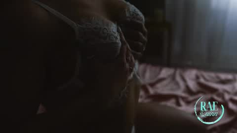 Snapshot of raequinnxxx chatting on 04/01/26, 03:18 Rae Quinn and Doctor Dustin online show from 04/01/26, 03:18