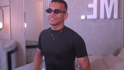 rafa_cruz online show from 02/25/26, 07:34