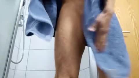 Snapshot of rafael21012 chatting on 04/27/26, 02:04 rafael21012 online show from 04/27/26, 02:04