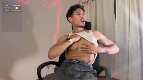 Snapshot of rafael_stone1 chatting on 02/04/26, 01:44 NEW IG online show from 02/04/26, 01:44