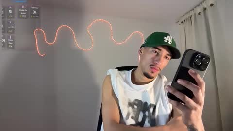 Snapshot of rafael_stone1 chatting on 02/15/26, 04:31 NEW IG online show from 02/15/26, 04:31