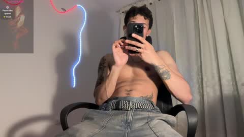 NEW IG  online show from 03/22/26, 02:37