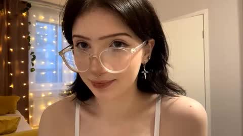 Riya online show from 11/17/25, 12:11