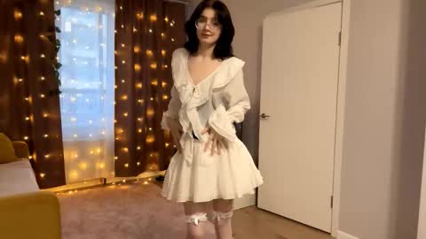 Riya online show from 11/21/25, 10:14