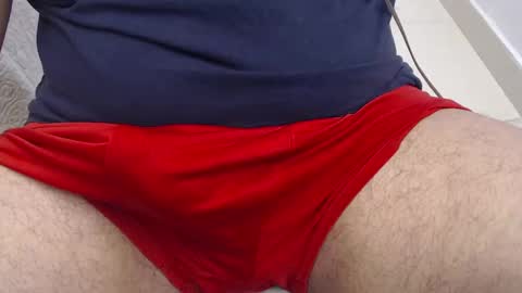 Snapshot of rafaells13 chatting on 11/10/25, 12:48 rafaells13 online show from 11/10/25, 12:48