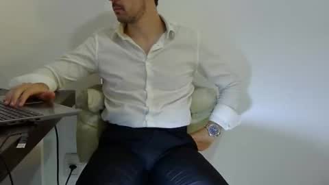 elenacam online show from 02/11/26, 09:53