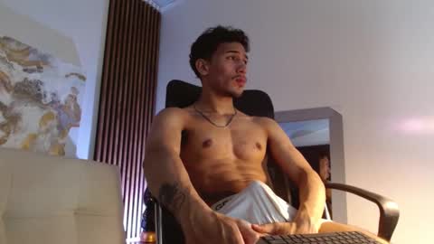 IG online show from 01/16/25, 03:45