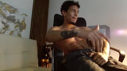 IG online show from 02/11/25, 03:08