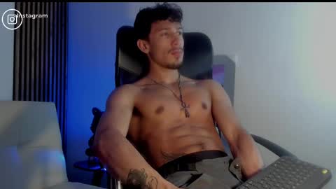 IG online show from 10/01/25, 02:39