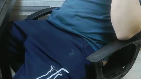 Snapshot of raffaita88 chatting on 12/26/24, 02:27 raffaita88 online show from 12/26/24, 02:27