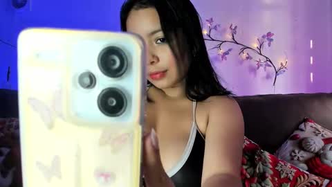 Snapshot of ragnar_and_lagertha chatting on 12/03/25, 12:36 LAGERTHA online show from 12/03/25, 12:36