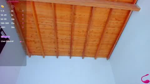 Snapshot of ragnarhot24 chatting on 03/31/26, 06:47 Andres H online show from 03/31/26, 06:47