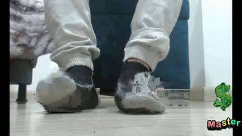 Snapshot of ragnor_vex chatting on 04/04/26, 11:46 Ragnor vex online show from 04/04/26, 11:46