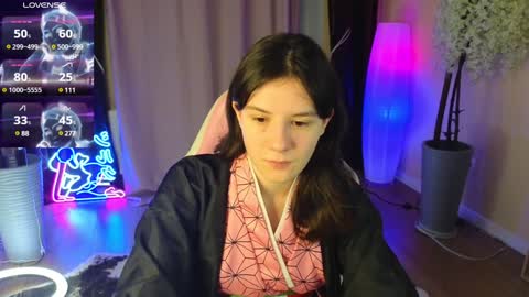 Snapshot of raiden_maid chatting on 12/14/24, 04:34 Betty online show from 12/14/24, 04:34