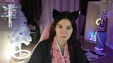 Snapshot of raiden_maid chatting on 01/03/25, 04:11 Betty online show from 01/03/25, 04:11