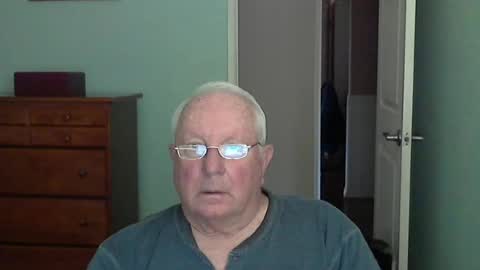 Snapshot of raiderman215 chatting on 06/20/26, 03:15 raiderman215 online show from 06/20/26, 03:15