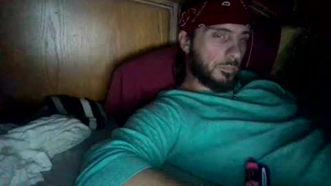 Snapshot of raidersman757 chatting on 11/14/25, 01:37 hitman online show from 11/14/25, 01:37