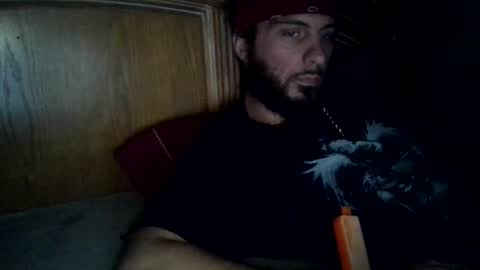 Snapshot of raidersman757 chatting on 12/14/25, 06:19 hitman online show from 12/14/25, 06:19