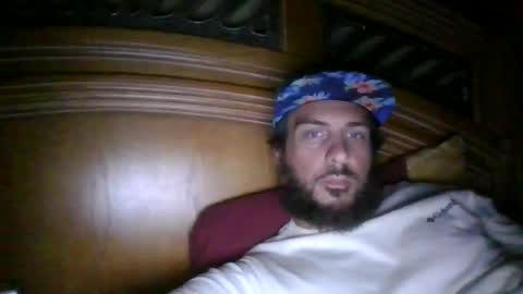 Snapshot of raidersman757 chatting on 04/04/26, 05:32 hitman online show from 04/04/26, 05:32