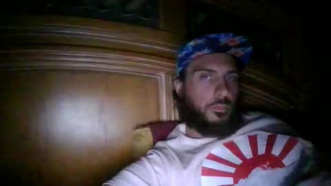 Snapshot of raidersman757 chatting on 04/07/26, 09:26 hitman online show from 04/07/26, 09:26