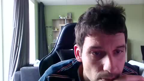 Snapshot of raimondo32 chatting on 01/22/25, 01:32 Raimondo te Paste online show from 01/22/25, 01:32