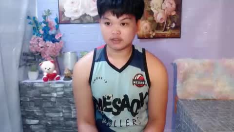 Snapshot of rain_cum chatting on 05/06/26, 06:46 rain_cum online show from 05/06/26, 06:46