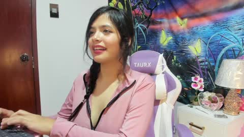 Snapshot of rainbow__coockie chatting on 01/04/25, 05:27 rainbow__coockie online show from 01/04/25, 05:27