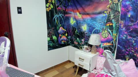 Snapshot of rainbow__coockie chatting on 01/16/25, 01:58 rainbow__coockie online show from 01/16/25, 01:58