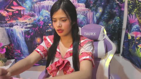 Snapshot of rainbow__coockie chatting on 01/18/25, 06:24 rainbow__coockie online show from 01/18/25, 06:24