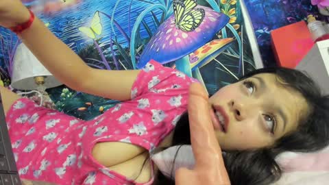 Snapshot of rainbow__coockie chatting on 01/28/25, 03:04 rainbow__coockie online show from 01/28/25, 03:04