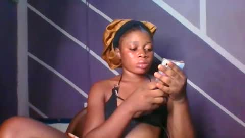 Snapshot of rainbow_baby26 chatting on 03/01/26, 01:29 rainbow baby26 online show from 03/01/26, 01:29