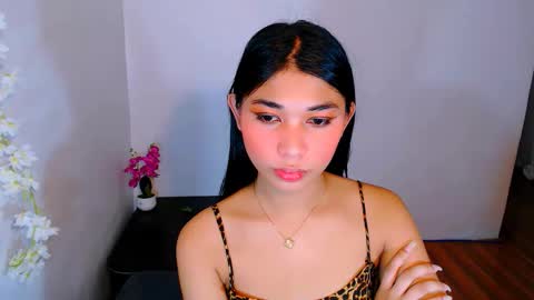 Snapshot of raindrizzle1706 chatting on 11/21/25, 07:07 raindrizzle1706 online show from 11/21/25, 07:07