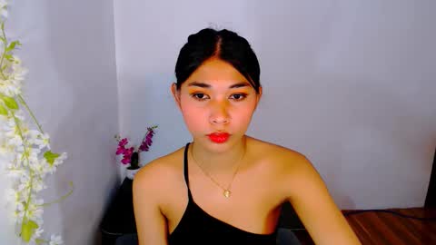 Snapshot of raindrizzle1706 chatting on 11/25/25, 06:52 raindrizzle1706 online show from 11/25/25, 06:52