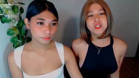 Snapshot of raindrizzle1706 chatting on 11/28/25, 05:37 raindrizzle1706 online show from 11/28/25, 05:37