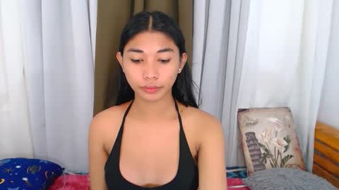 Snapshot of raindrizzle1706 chatting on 02/12/26, 06:14 raindrizzle1706 online show from 02/12/26, 06:14