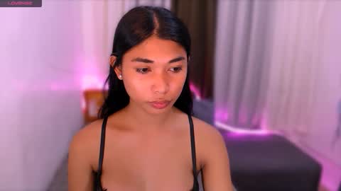 Snapshot of raindrizzle1706 chatting on 02/26/26, 04:44 raindrizzle1706 online show from 02/26/26, 04:44