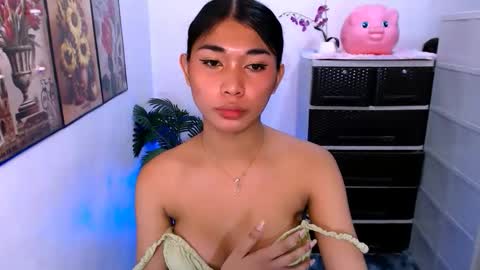 Snapshot of raindrizzle1706 chatting on 03/11/26, 06:25 raindrizzle1706 online show from 03/11/26, 06:25