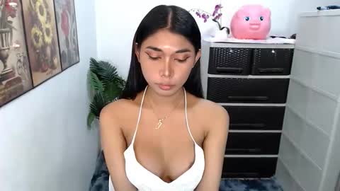 Snapshot of raindrizzle1706 chatting on 03/13/26, 03:29 raindrizzle1706 online show from 03/13/26, 03:29