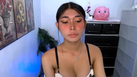 Snapshot of raindrizzle1706 chatting on 03/14/26, 05:18 raindrizzle1706 online show from 03/14/26, 05:18