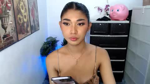 Snapshot of raindrizzle1706 chatting on 04/12/26, 10:53 raindrizzle1706 online show from 04/12/26, 10:53